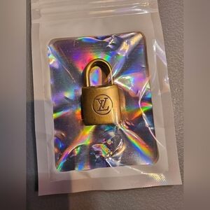 EUC RARE 210 Louis Vuitton Lock 210